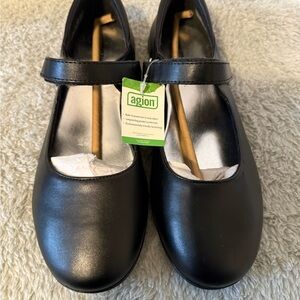 Black Women’s/Girl’s Shoes